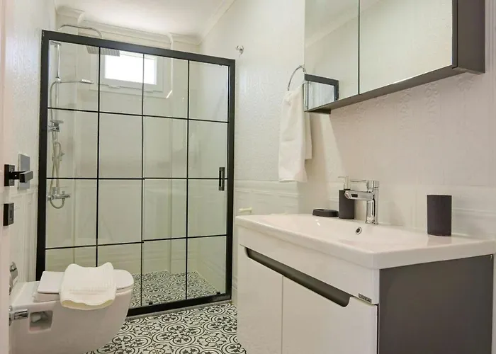 For Families In Nature فتحية